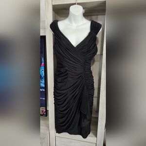 Maggy London black dress SZ 6 used good condition